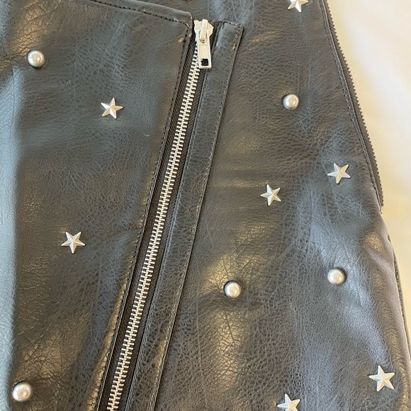 Faux Leather Stud Embellished and Zipper Mini Skirt - Picture 4 of 8